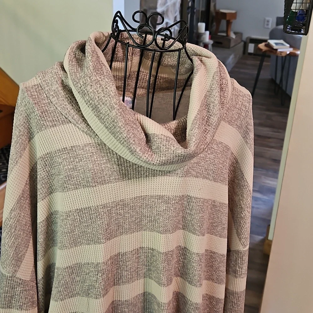 👚LuLaRoe Cream and Brown Cowl Neck Sweater